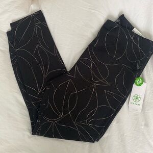 NWT GAIAM OM HI RISE SHINE 7/8 LEGGING